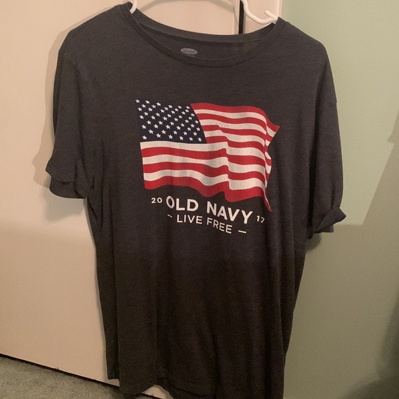 Old Navy American Flag Tee 2017 - Picture 1 of 3